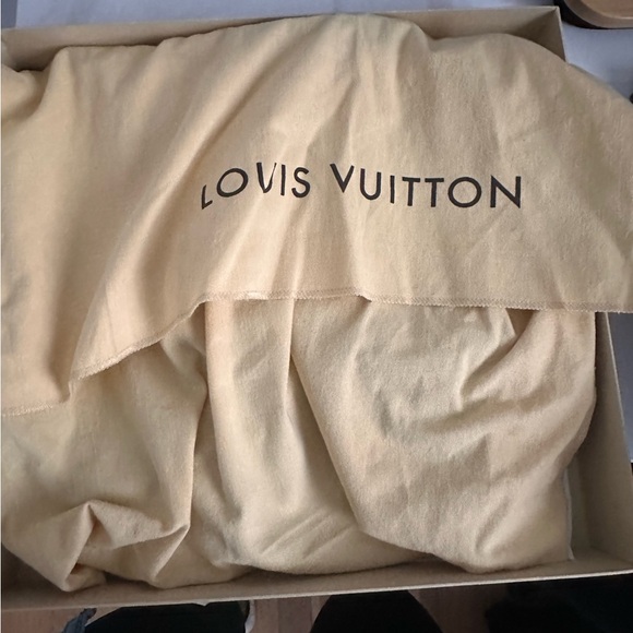 LV SPEEDY 35 - Picture 6 of 8